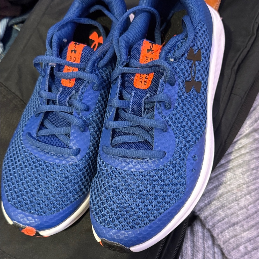 Under Armour kids Sneakers
